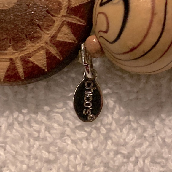 New Chico’s Wooden Accent Bracelet - Picture 2 of 2